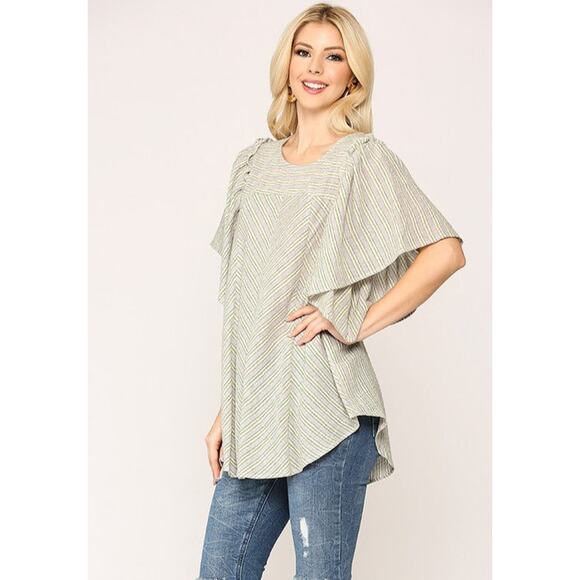 Flirty Fluttery Top - Picture 2 of 5